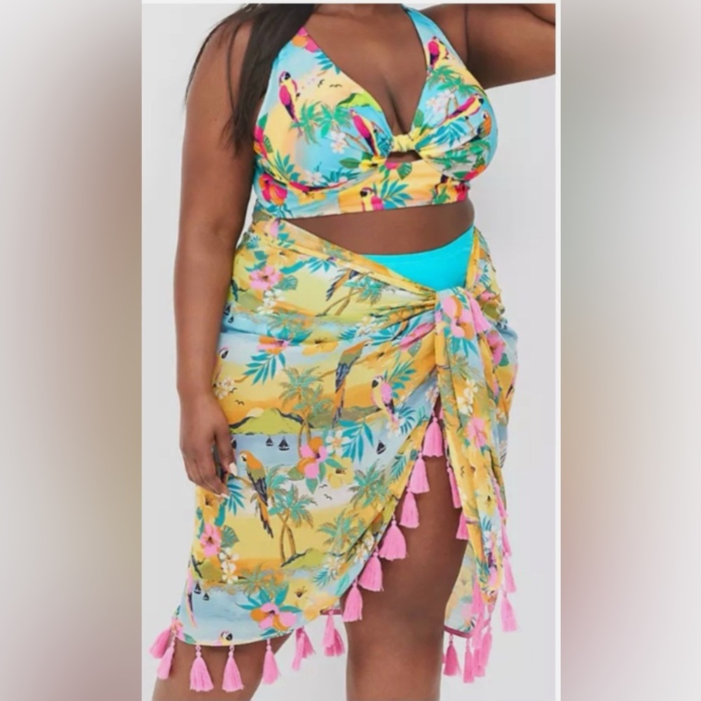 Lane Bryant Tropical floral Palm Bird Print 4 piece. NWT